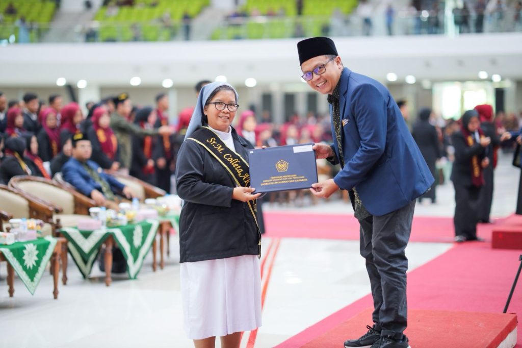Biarawati Katolik Lulus PPG, Terkesan Pendidikan di UMS