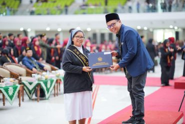Biarawati Katolik Lulus PPG, Terkesan Pendidikan di UMS