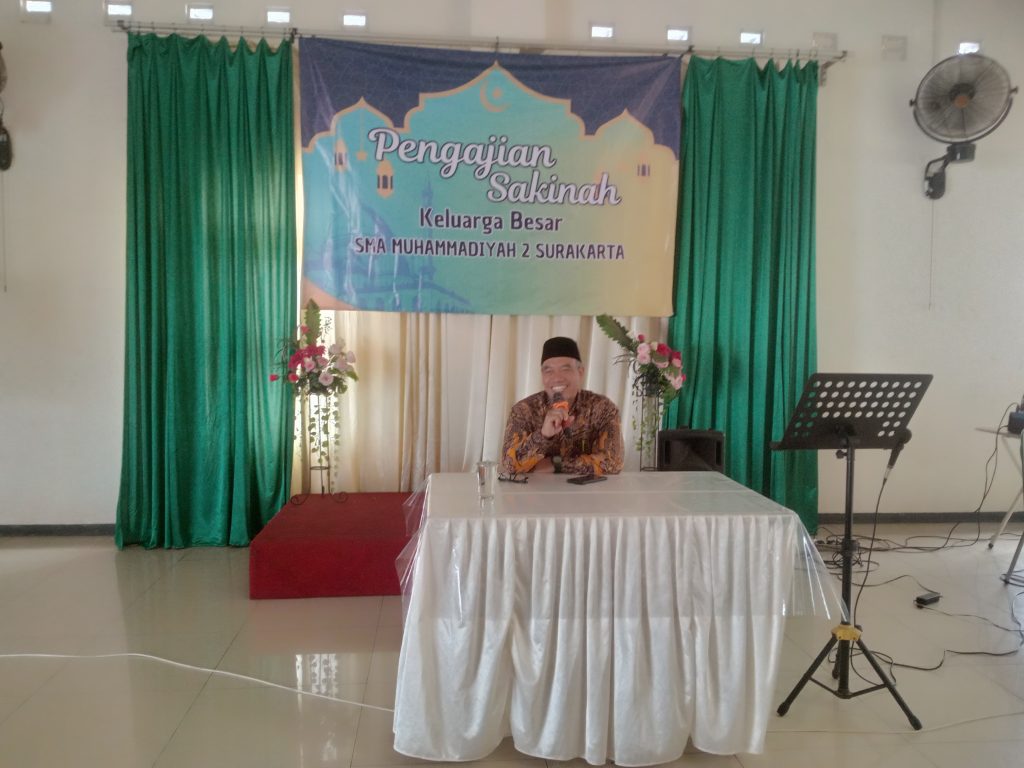 Kelompok 2 Pengajian Keluarga Sakinah, yang terdiri dari guru dan karyawan SMA Muhammadiyah 2 Solo, menyelenggarakan Pengajian Tarhib Ramadan di Resto Tugu Boto, Colomadu, Karanganyar, Minggu (9/2/2025).