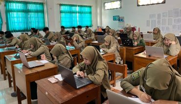 SMA Muhammadiyah PK Kottabarat Sukses Gelar Student Camp 3