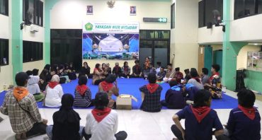Ramadan Penuh Berkah, Malimpa UMS Berbagi Kebahagiaan dengan Anak Yatim