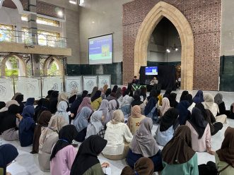 Gelar Kajian Jelang Berbuka, UMS Kupas Tren Healing dan Tazkiyatun Nafs