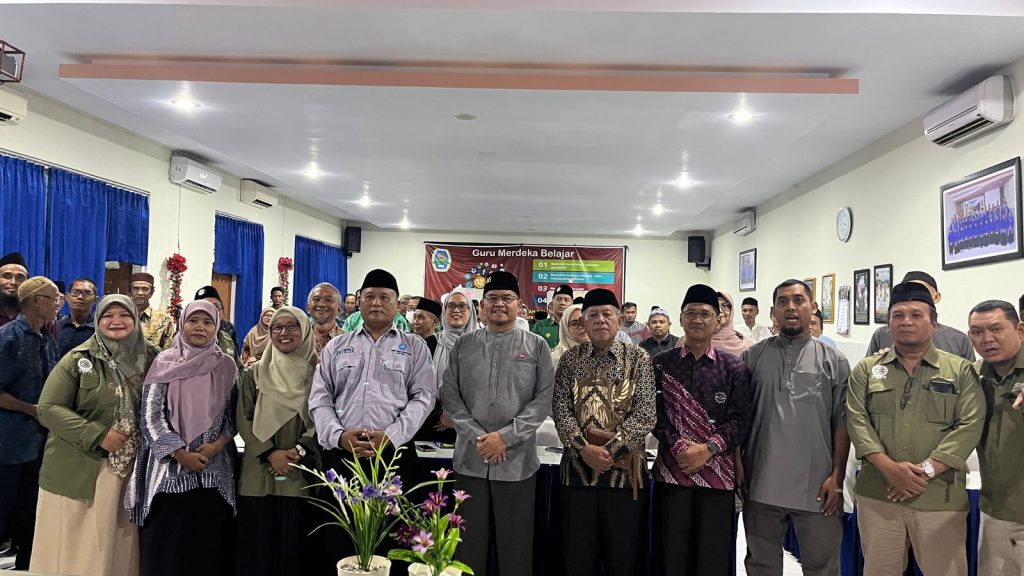 Lembaga Pengabdian Masyarakat dan Pengembangan Persyarikatan (LPMPP) Universitas Muhammadiyah Surakarta (UMS) berkolaborasi dengan Pimpinan Daerah Muhammadiyah (PDM) Kabupaten Klaten serta Majelis Pemberdayaan Masyarakat (MPM) menggelar workshop pengembangan standar aksesibilitas bagi penyandang disabilitas.