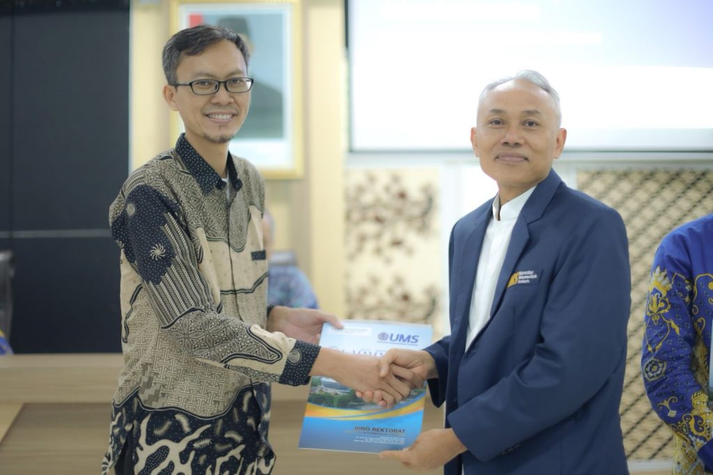 Sejumlah program studi, fakultas, maupun biro di Universitas Muhammadiyah Surakarta (UMS) mendapat apresiasi dari Lembaga Penjaminan Mutu (LJM) UMS atas capaian indeks kinerja terbaik.