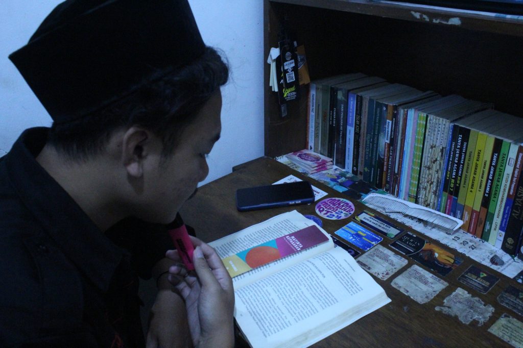 Interupsi Realitas: Tantangan dan Strategi Mahasiswa Islam dalam Berdakwah di Era Globalisasi