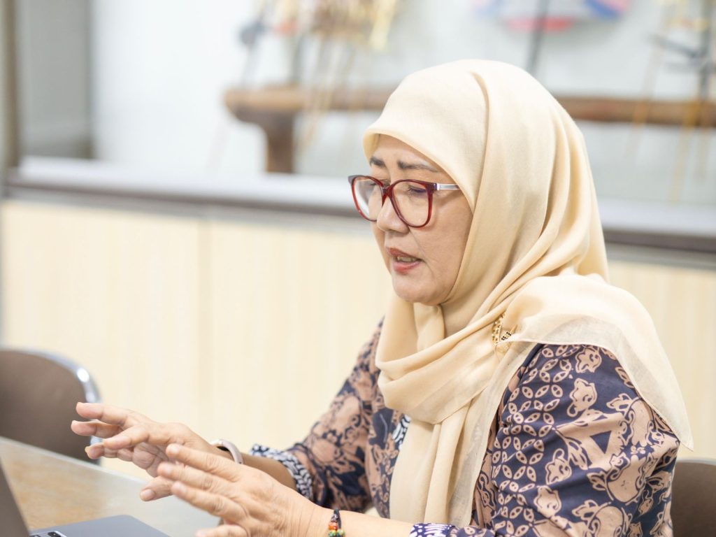 Dosen Fakultas Psikologi Universitas Muhammadiyah Surakarta (UMS), Yayah Khisbiyah