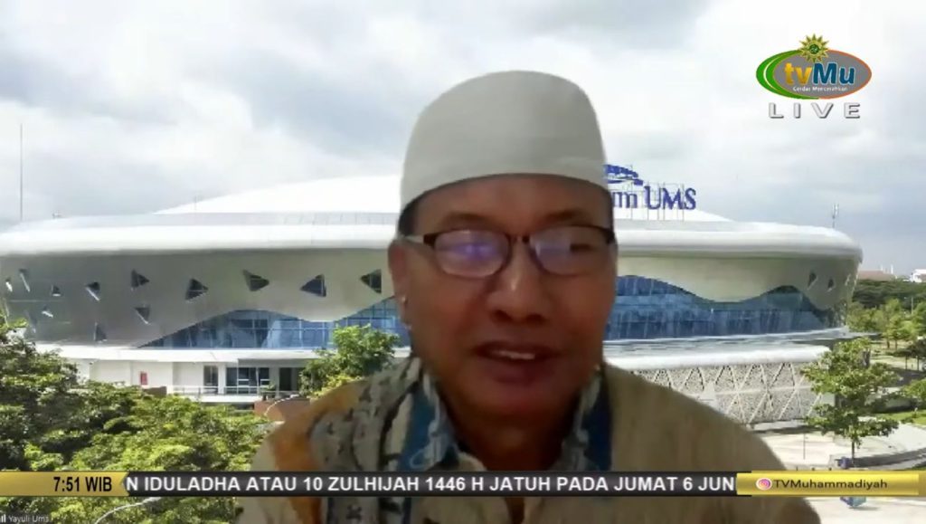 Universitas Muhammadiyah Surakarta (UMS) menyelenggarakan Kajian Tarjih bertema “Tuntunan Manasik Haji.” Kajian ini menjadi bagian dari edukasi keislaman menjelang keberangkatan calon jemaah haji dari lingkungan sivitas akademika UMS.