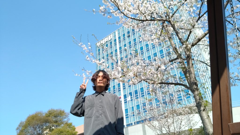 Dua mahasiswa Universitas Muhammadiyah Surakarta (UMS) mengikuti pertukaran mahasiswa ke Korea Selatan di Kongju National University (KNU). Program pertukaran pelajar ini berlangsung dari Maret-Juni 2025 yaitu saat musim semi.