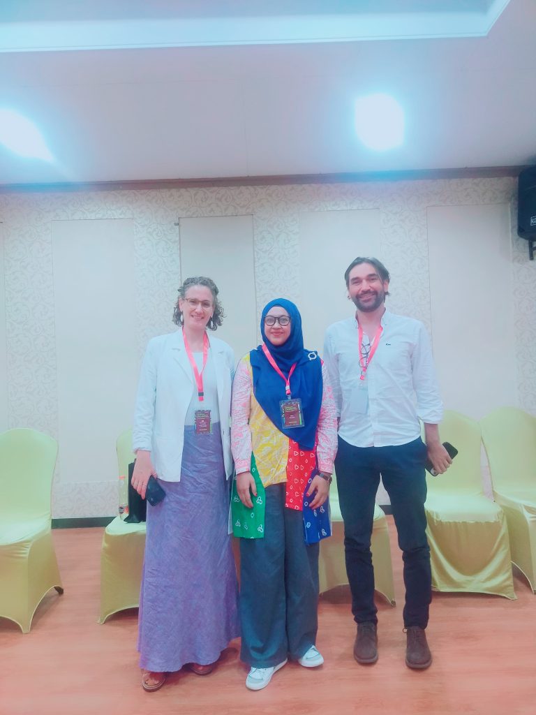 Ketua Pimpinan Daerah Nasyiatul Aisyiyah Sukoharjo, Ninin Karlina, menjadi salah satu fasilitator dalam kegiatan internasional bertajuk Unconference. Kegiatan tersebut diadakan Indonesian Consortium for Religious Studies (ICRS) UGM di Hotel UGM, Yogyakarta, Kamis-Jumat (24-25/4/2025).
