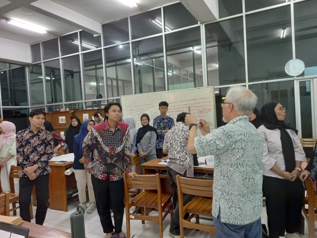 Kembangkan Ide dan Kreativitas, Prodi Arsitektur UMS Ajak Mahasiswa Eksplorasi Ilmu Pengetahuan