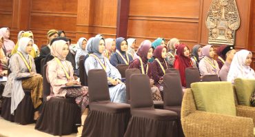 SMK Muhammadiyah 5 Solo Lepas 42 Siswa Melalui Acara Akhirusanah