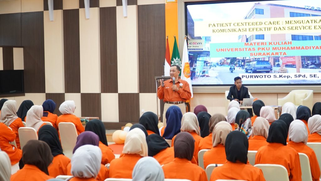 FIK Prodi S1 Keperawatan UMPKU Surakarta menggelar Kuliah Pakar