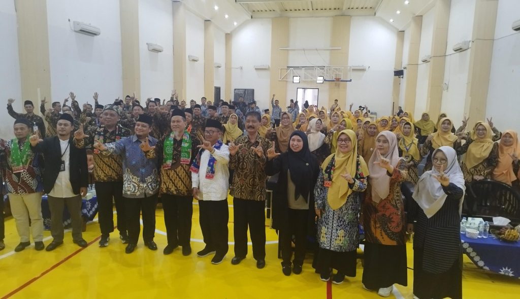 SD Muhammadiyah 1 Solo Studi Tiru ke Limau Bendi School