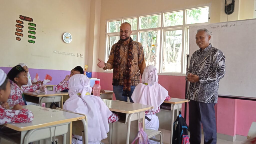 MIM AKA Mojogedang Rayakan Milad Ke-4, Rektor UMS Hadiri dan Dukung Gerakan Anak Hebat