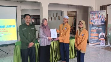 MTs Muhammadiyah Solo Gelar Pelantikan Pengurus IPM Periode 2025-2026