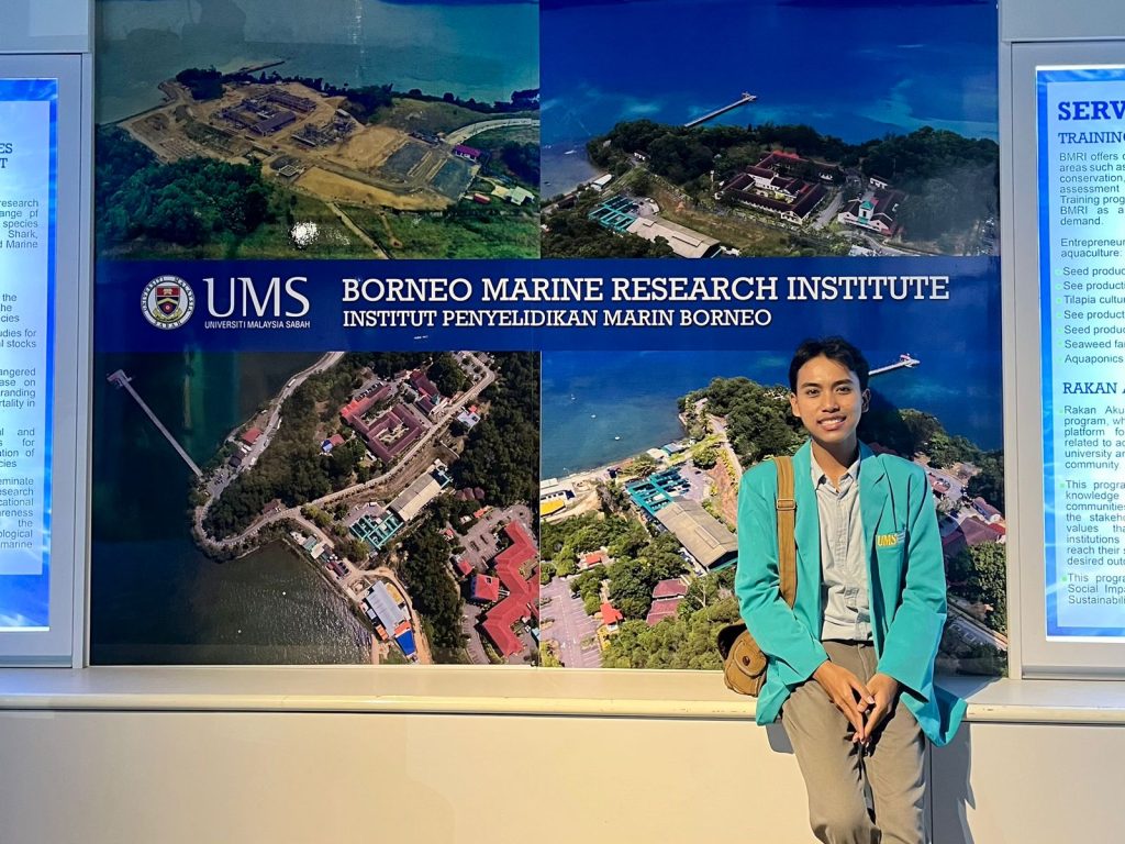 Bagas Tirta Syech Maulana, mahasiswa Program Studi Akuntansi Universitas Muhammadiyah Surakarta (UMS), menjadi satu-satunya perwakilan UMS yang mengikuti program mobilitas pelajar (mobility program) secara luring di University Malaysia Sabah (UMSabah), Malaysia.