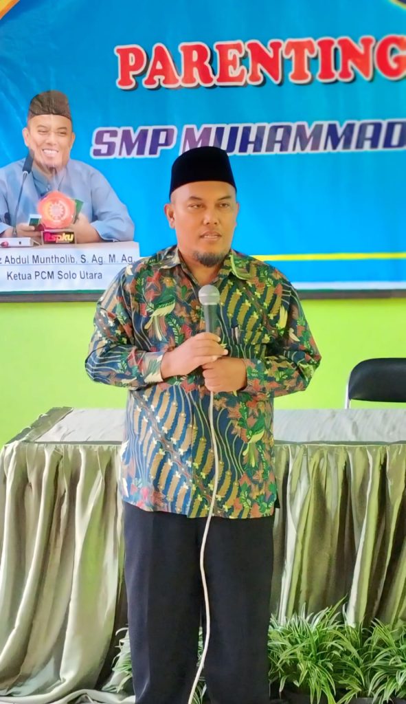 Perkuat Kolaborasi Orang Tua-Sekolah, SMP Muhammadiyah 2 Solo Gelar Parenting Pendidikan