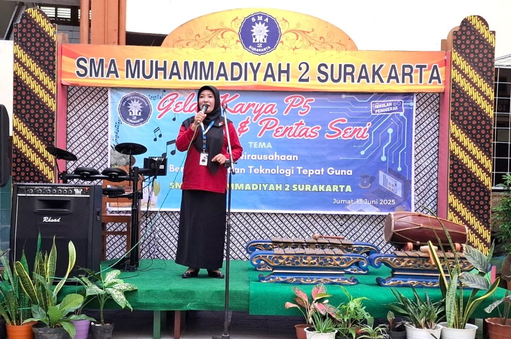 SMA Muhammadiyah 2 Solo Sukses Gelar Pameran Karya P5 dan Pentas Seni