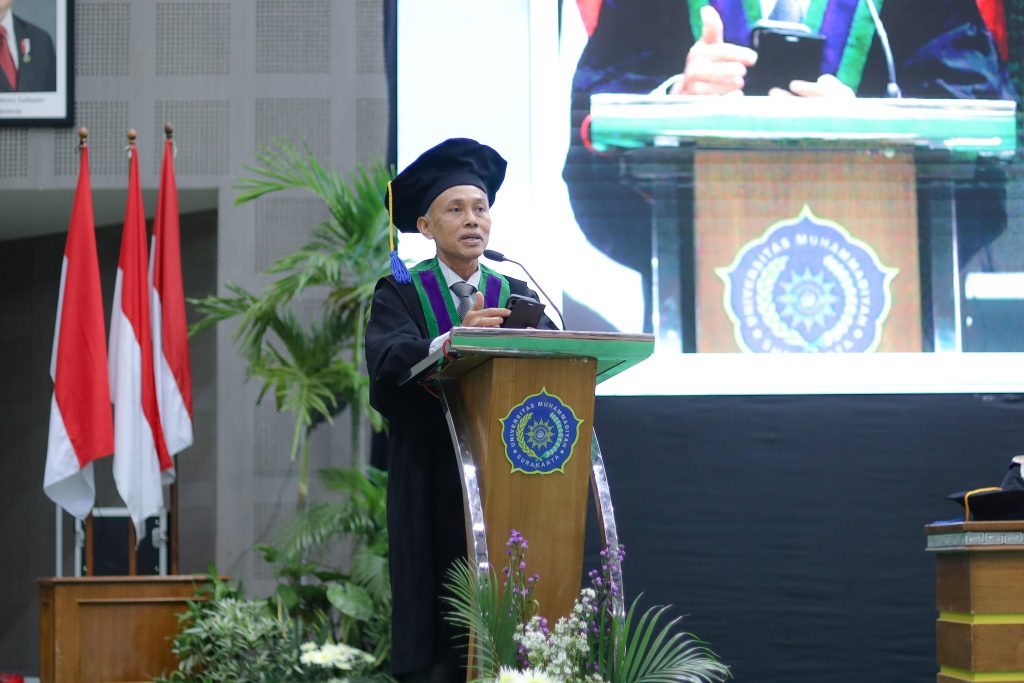 Rektor UMS, Prof. Harun Joko Prayitno dalam sambutannya. (Humas)