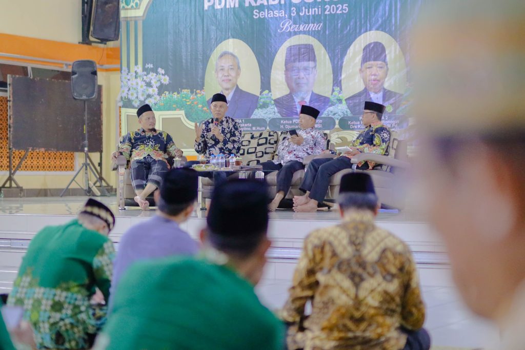 Rektor UMS Ajak Muhammadiyah Jadi Pelopor, Penggerak Perubahan dan Pemersatu Umat