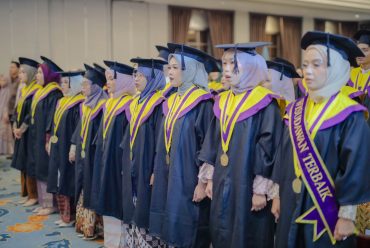 UMS Lepas Lulusan Terakhir Magister Profesi Psikologi, Siap jadi Duta Transendensi