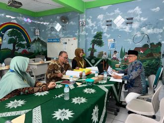 Jaga Transparansi dan Akuntabilitas, Majelis Dikdas PCM Solo Utara Gelar Monev di SD Muhammadiyah 22 Sruni