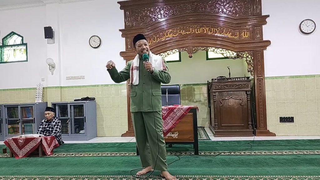 Hidup Sejatinya Hanya Menunggu Salat