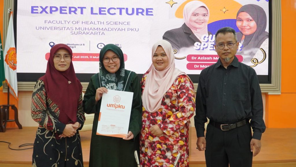 Universitas Muhammadiyah PKU atau UMPKU Solo menggelar Kuliah Pakar Internasional dengan menggandeng dua ahli dari Universiti Kuala Lumpur (Uni KL)  Malaysia. Materi kuliah itu membahas mengenai stunting.