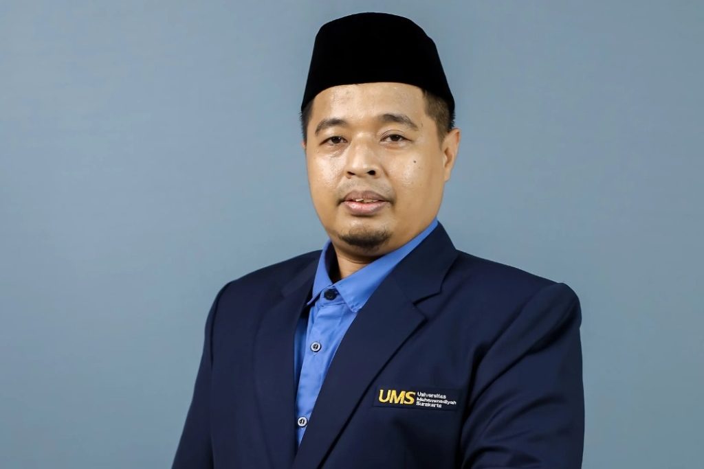 Isman, Kaprodi Program Studi Magister Hukum Ekonomi Syariah UMS. (Humas)