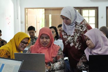 256 Guru di Soloraya Ikuti Diklat Koding dan Kecerdasan Artifisial LPD FKIP UMS