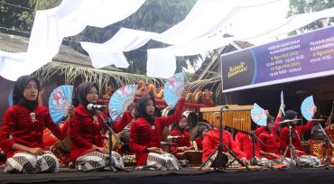 SD Muhammadiyah 2 Kauman Bersinar di Lawu International Gamelan Festival
