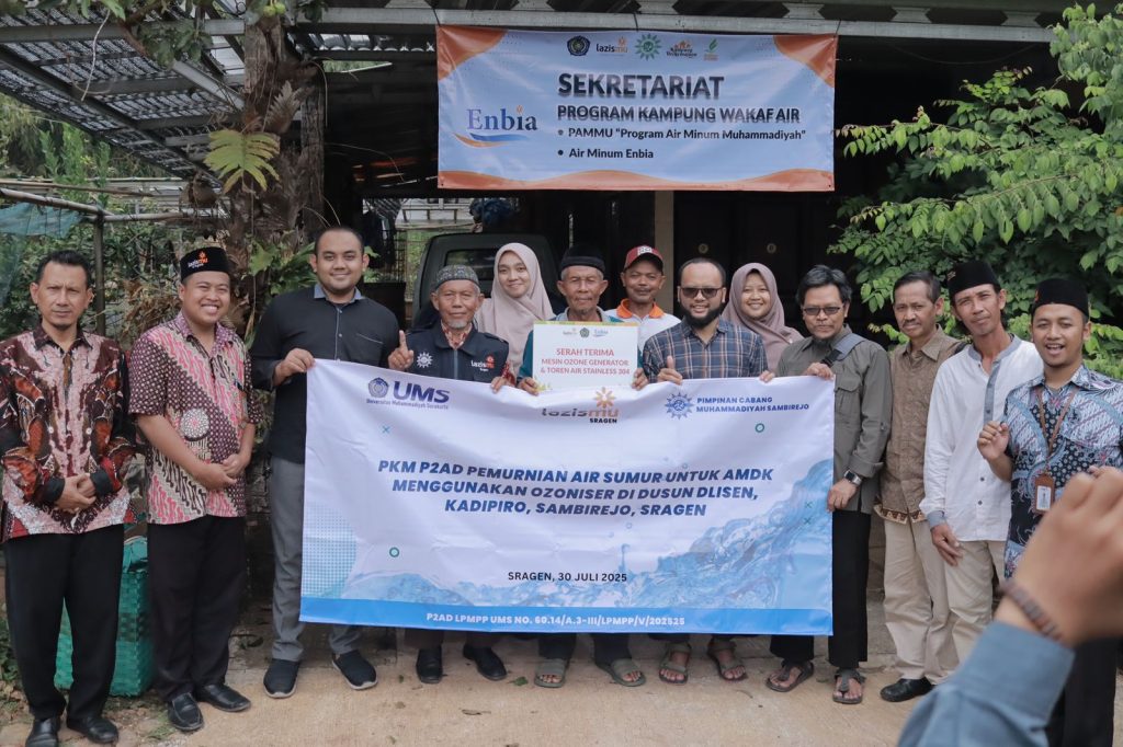 Universitas Muhammadiyah Surakarta (UMS) kembali menunjukkan komitmennya dalam pengabdian masyarakat melalui Pengabdian Masyarakat Persyarikatan/AUM/Desa Binaan (P2AD) dan peluncuran program Kampung Wakaf Air di Dusun Dlisen, Kadipiro, Sambirejo, Sragen.
