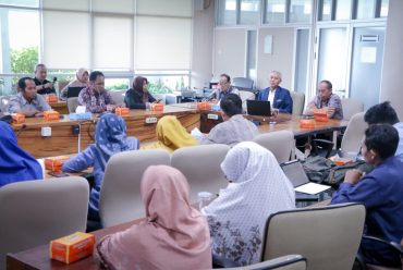 Tegaskan Komitmen Dukung Pendidikan, UMS Beri 75 Beasiswa Scopus bagi Guru Jawa Tengah