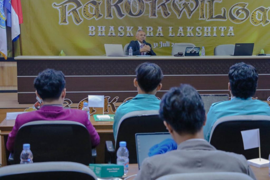 Rektor UMS Beri 5 Pesan Strategis untuk Mahasiswa Kedokteran ISMKI Wilayah III