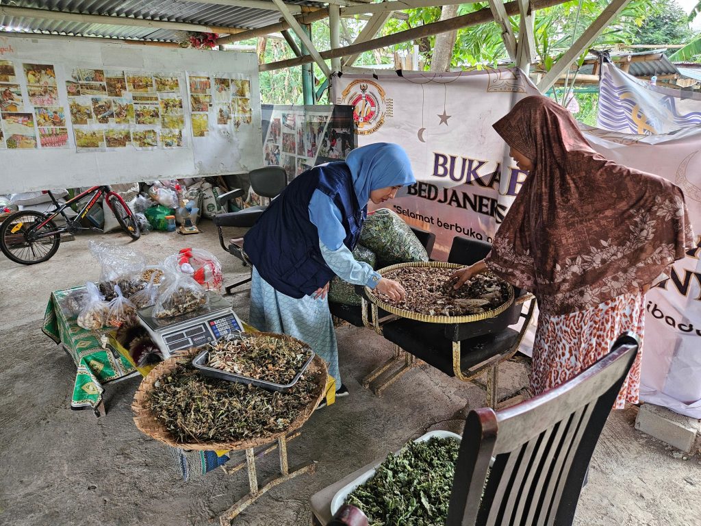 Inovasi Tim UMS Sulap Sisa Pangan Jadi Pelet Ikan, Kurangi Sampah Organik