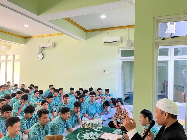 Refleksi Teladan Nabi, SMA Muhammdiyah PK Solo Gelar Kajian