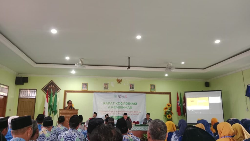 Majelis Dikdasmen PDM Boyolali Bina Kepala Sekolah, Ingatkan Pendidikan Infak