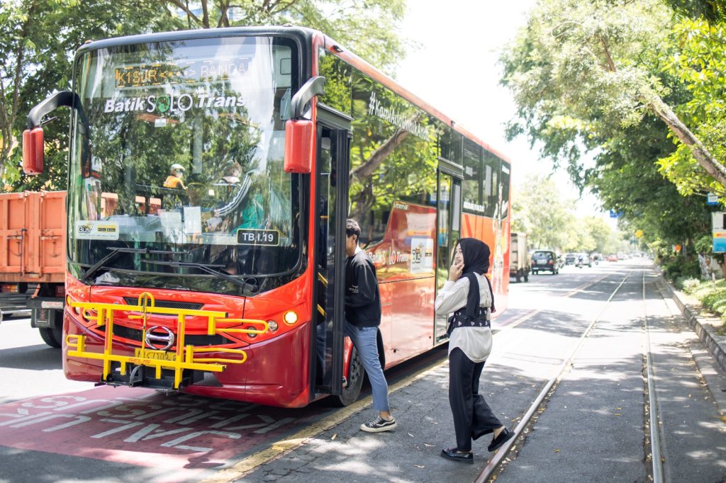 Urai Kemacetan Lalu Lintas, PST UMS: Integrasi Transportasi Umum Bisa Jadi Solusi