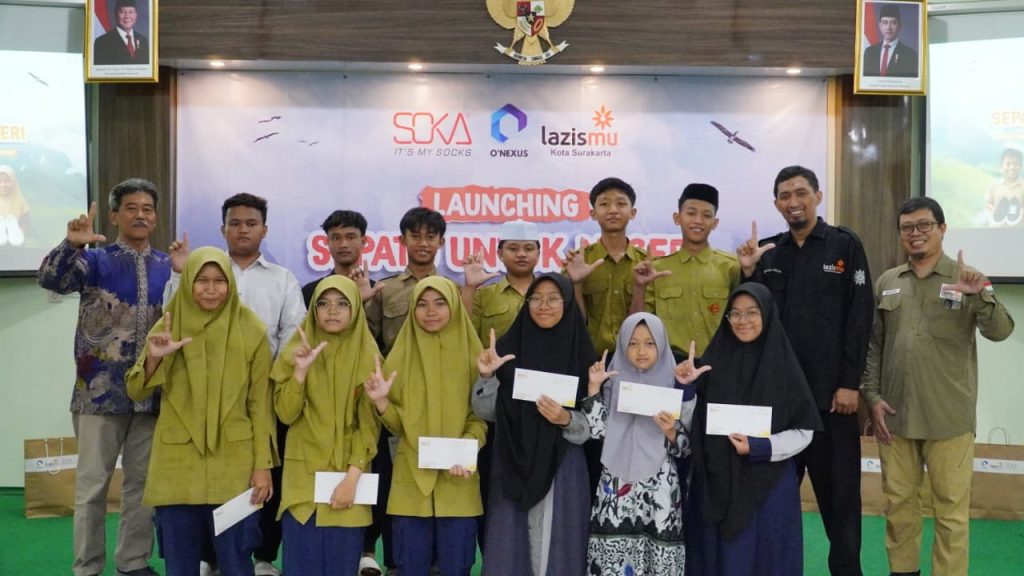 Target 1.000 Sepatu, Lazismu Solo Rilis Program Sosial “Sepatu untuk Negeri”