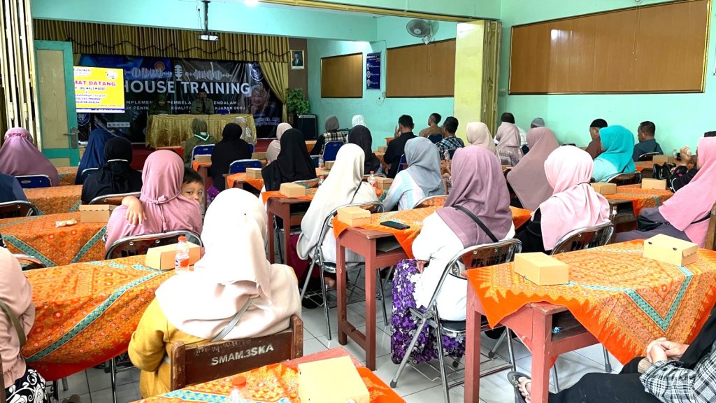 Bahas Program Pendidikan, SMA Muhammadiyah 3 Surakarta Gelar Pertemuan Wali Murid