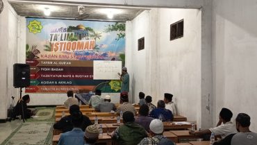 Hidupkan Malam Rabu dengan Kajian Fiqih Doa bersama Ustaz Ukasyah