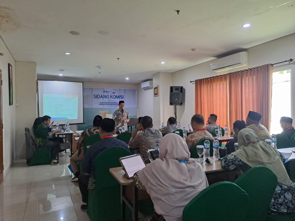 Kolaborasi FT UMS dengan Industri, Dorong Edukasi Material Bangunan Ramah Lingkungan