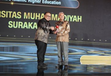 UMS Raih CNN Indonesia Award 2025 atas Kontribusi Pendidikan Islam Berkelas Dunia