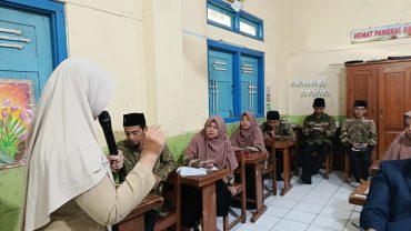 Workshop Hari Kedua SD Muhammadiyah PK Nogosari Beri Penyuluhan Menuju Sekolah Adiwiyata