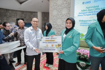 UMS Beri Apresiasi Nyata Atlet Berprestasi di POMNAS 2025