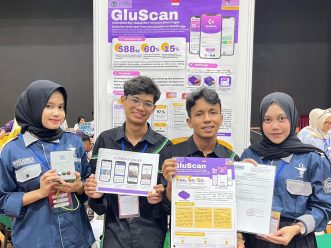 Cek Gula Darah Tanpa Tusuk Jari, Tim UMS Sabet Medali Emas di Ajang Internasional