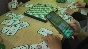 Lewat Board Game AR, Tim Pengabdian UMS Tingkatkan PHBS Santri Pesantren Muhammadiyah