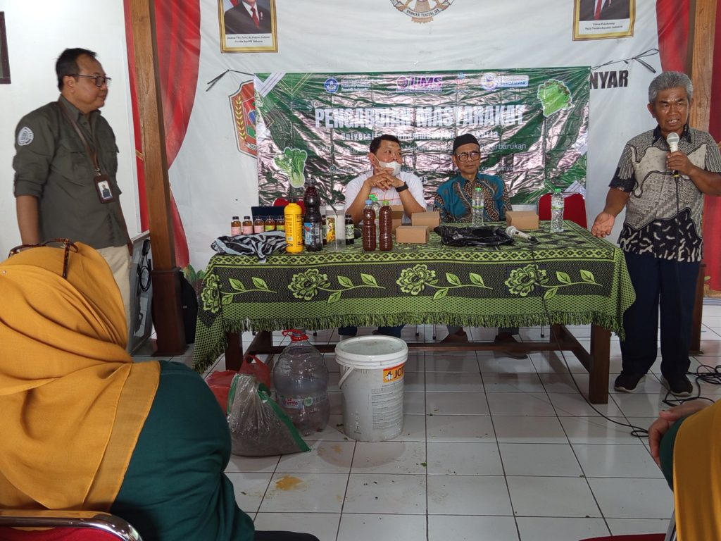Universitas Muhammadiyah Surakarta (UMS) kembali menunjukkan komitmennya dalam mendukung ketahanan pangan nasional melalui kegiatan Pengabdian kepada Masyarakat (PKM) yang dilaksanakan Rabu (13/11/2025) di Balai Desa Gajahan.