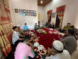Mahasantri Pengabdian Pondok Shabran UMS Nyalakan Semangat Tarjih dan Tahsin di ITBMW Wakatobi