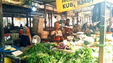 Ketidakstabilan Harga Sayur Mayur: Ironi di Pasar Pahing
